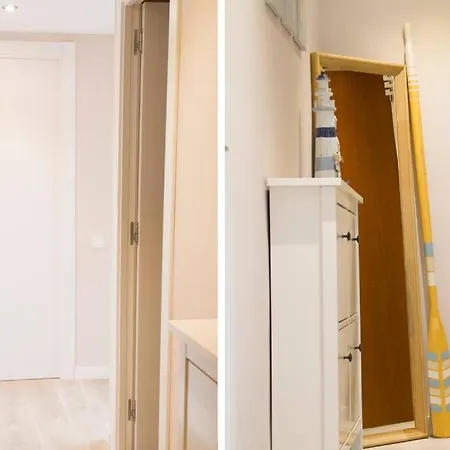 - Beachside - Free Parking - Limited Size Car Appartement *