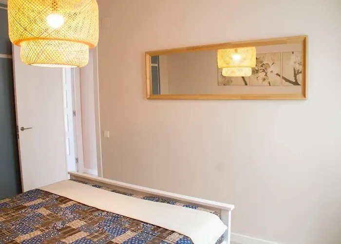 - Beachside - Free Parking - Limited Size Car Lloret de Mar