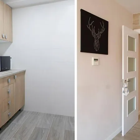 - Beachside - Free Parking - Limited Size Car *